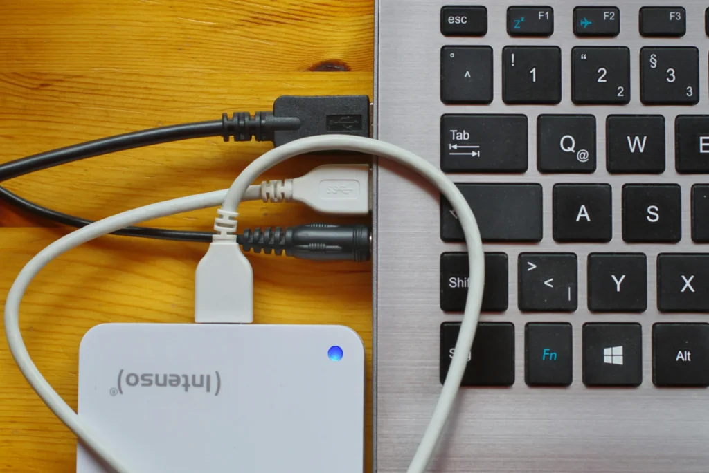 5 Best External Hard Drives for Travelers